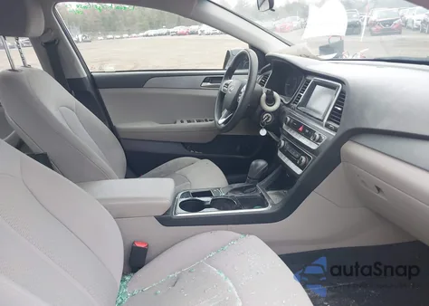 2019 Hyundai Sonata Se z USA, uszkodzony, nr VIN 5NPE24AF6KH726851